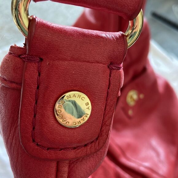 Marc Jacobs Red Safron hobo Bag EUC - Picture 5 of 14